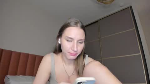 Sofi online show from 03-05-25, 01:06