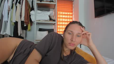 Sofi online show from 03-29-26, 06:24