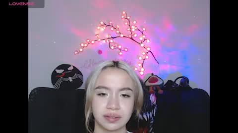 Snapshot of sweet_molly420 chatting on 07-02-26, 03:45 sweet molly420 online show from 07-02-26, 03:45