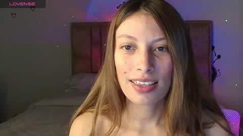 sweet_moon_v_ online show from 01-12-26, 01:44