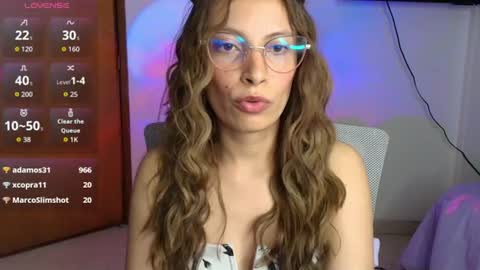 Snapshot of sweet_moon_v_ chatting on 06-14-26, 02:24 sweet_moon_v_ online show from 06-14-26, 02:24