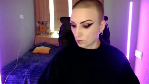 sweet_n_strong online show from 04-19-26, 10:58