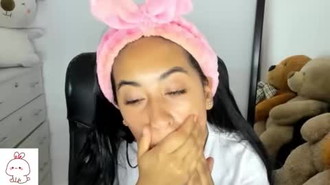 Nhaomy online show from 09-11-25, 07:47