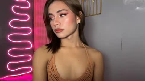 Snapshot of sweet_nikki03 chatting on 04-29-26, 08:37 sweet_nikki03 online show from 04-29-26, 08:37