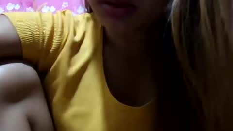 Snapshot of sweet_nina4uxx chatting on 02-02-25, 07:14 Nina online show from 02-02-25, 07:14