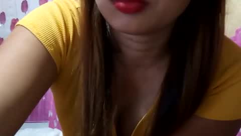 Snapshot of sweet_nina4uxx chatting on 02-10-25, 12:39 Nina online show from 02-10-25, 12:39
