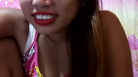 Snapshot of sweet_nina4uxx chatting on 02-26-25, 02:15 Nina online show from 02-26-25, 02:15