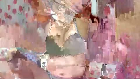 Snapshot of sweet_nina4uxx chatting on 03-09-25, 01:56 Nina online show from 03-09-25, 01:56