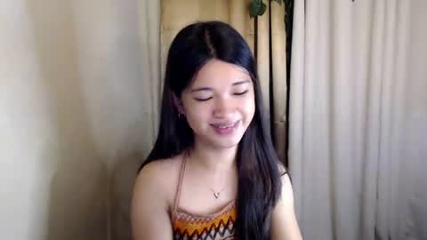 sweet_nylia online show from 07-14-26, 08:25