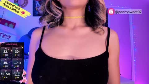 Snapshot of sweet_penny_ chatting on 12-08-24, 04:07 Penny  online show from 12-08-24, 04:07