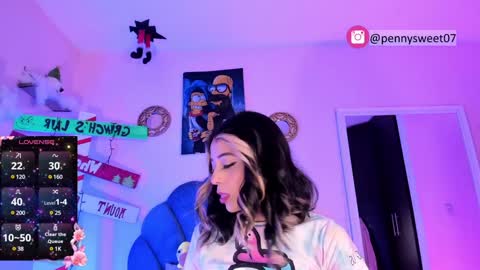 Snapshot of sweet_penny_ chatting on 01-06-25, 10:58 Penny  online show from 01-06-25, 10:58