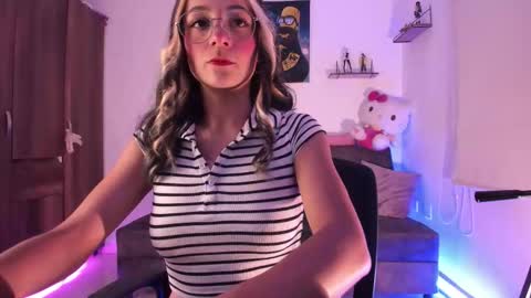 Snapshot of sweet_penny_ chatting on 09-21-25, 11:50 Penny  online show from 09-21-25, 11:50