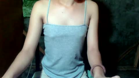 Snapshot of sweet_polly222 chatting on 06-27-26, 01:50 POLLY online show from 06-27-26, 01:50