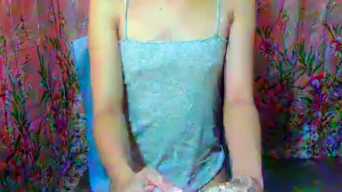 Snapshot of sweet_polly222 chatting on 07-23-26, 02:15 POLLY online show from 07-23-26, 02:15