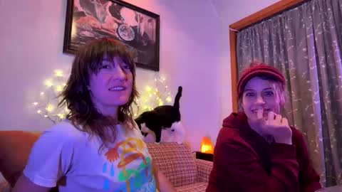 Ramona online show from 12-17-25, 02:06