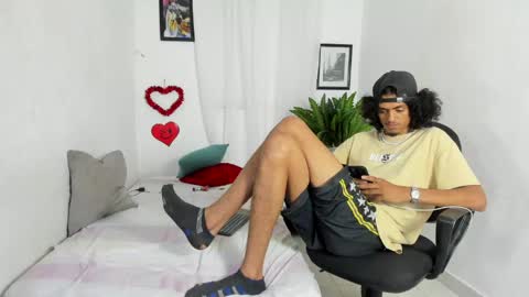 sweet_rose72 online show from 05-15-26, 11:45