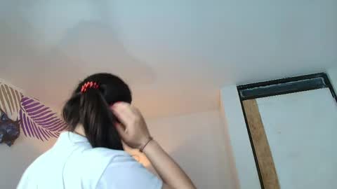 Snapshot of sweet_sammy_7 chatting on 05-27-26, 01:57 Sammy Lauren online show from 05-27-26, 01:57