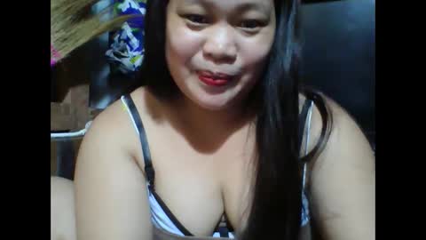 Snapshot of sweet_shafarah chatting on 03-11-25, 05:57 sweet_shafarah online show from 03-11-25, 05:57