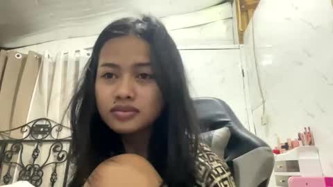 Leah online show from 04-29-26, 02:10