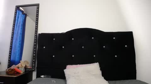 Adriana online show from 06-06-26, 09:41