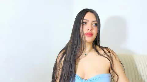 sweet_sophie_7 online show from 10-04-25, 04:54