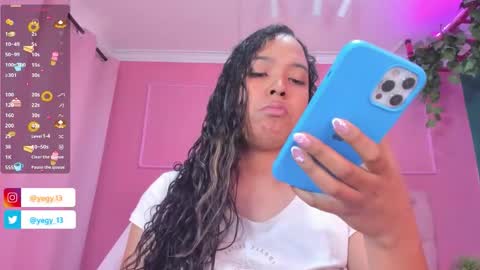 Yeileen online show from 02-12-26, 08:48