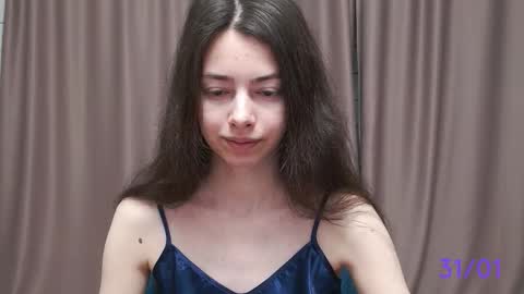 Snapshot of sweet_sweet_angel chatting on 01-31-25, 02:48 Angel online show from 01-31-25, 02:48