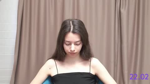 Snapshot of sweet_sweet_angel chatting on 02-22-26, 08:24 Angel online show from 02-22-26, 08:24