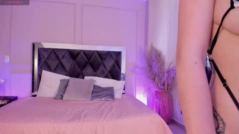 tamy  online show from 10-25-25, 07:41