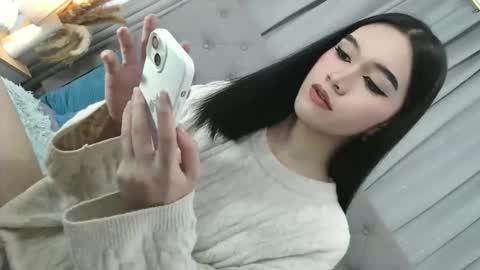 Snapshot of sweet_tatiana28 chatting on 06-04-26, 12:33 sweet_tatiana28 online show from 06-04-26, 12:33