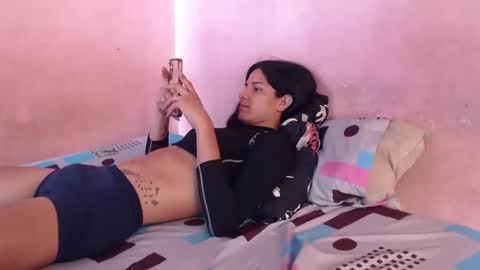 sweet_tianiss4 online show from 02-20-26, 05:02