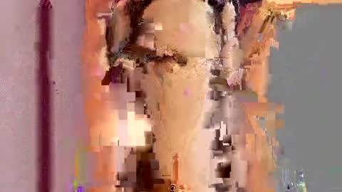Snapshot of sweet_tiiina chatting on 07-15-26, 07:41 online show from 07-15-26, 07:41