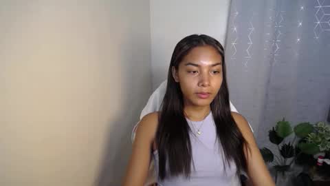 Snapshot of sweet_trishaxx chatting on 02-11-26, 12:10 Trisha online show from 02-11-26, 12:10