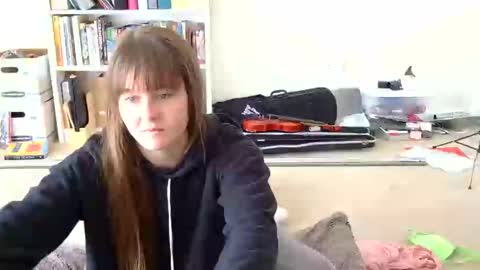 Heidi Brenner - Please check bio for schedule  FAQ online show from 01-18-25, 03:38