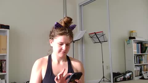 Heidi Brenner - Please check bio for schedule  FAQ online show from 01-27-25, 02:13