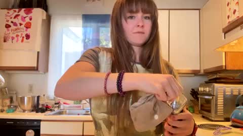 Heidi Brenner - Please check bio for schedule  FAQ online show from 02-23-25, 07:17