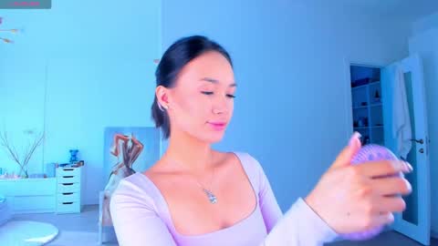 Yasu online show from 12-02-25, 04:51