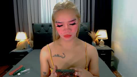 bea takashi  online show from 04-05-26, 09:28