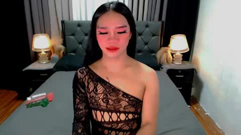 Snapshot of sweet_zoey12 chatting on 06-02-26, 09:44 bea takashi online show from 06-02-26, 09:44