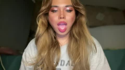 alexa your one and only queen online show from 07-10-26, 04:17