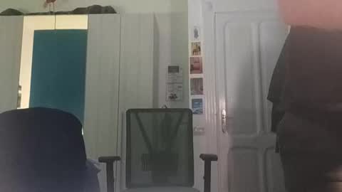 sweetandstrongjoy online show from 10-29-25, 01:52