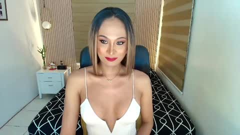 Snapshot of sweetasianlovemarie chatting on 05-15-26, 02:24 BEA sweetgirl online show from 05-15-26, 02:24