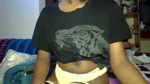 Snapshot of sweetass_02 chatting on 05-06-26, 09:03 bianca online show from 05-06-26, 09:03