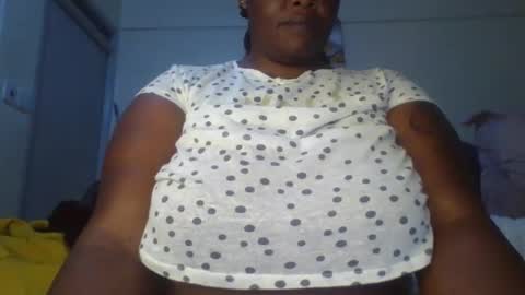 Snapshot of sweetbaby46 chatting on 09-16-25, 07:48 sweetbaby46 online show from 09-16-25, 07:48