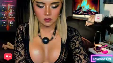 Snapshot of sweetbella69xoxo chatting on 06-20-26, 07:44 BELLA online show from 06-20-26, 07:44