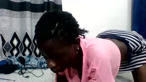 Snapshot of sweetberry4 chatting on 05-05-26, 03:14 QUINTER online show from 05-05-26, 03:14