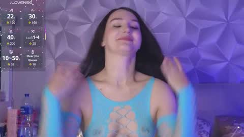 sweetbitch3191 online show from 11-17-25, 08:42