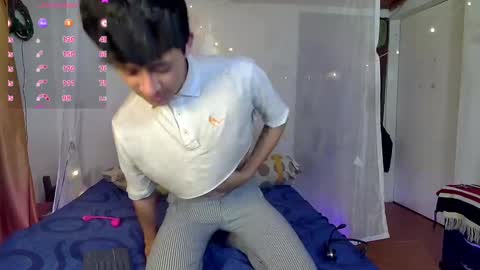 Snapshot of sweetc4meron chatting on 02-10-25, 02:41 Cameron Alejandro online show from 02-10-25, 02:41