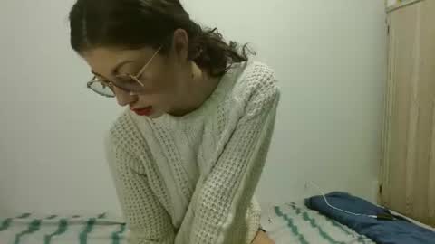 sweetcalm_ online show from 07-10-26, 04:06