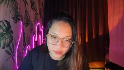 Sweetcaroline2001 online show from 03-06-26, 02:02